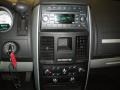 Stone White - Grand Caravan SXT Photo No. 4