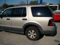 2006 Pueblo Gold Metallic Ford Explorer XLT  photo #30