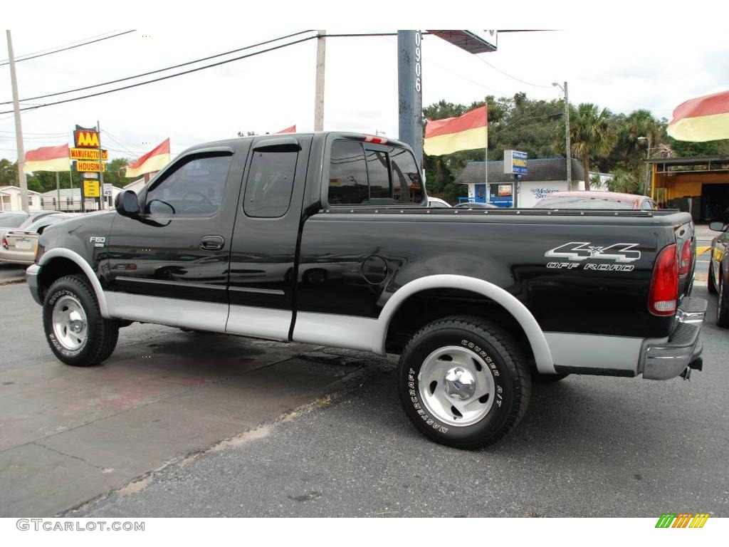 2000 F150 Lariat Extended Cab 4x4 - Black / Medium Graphite photo #8