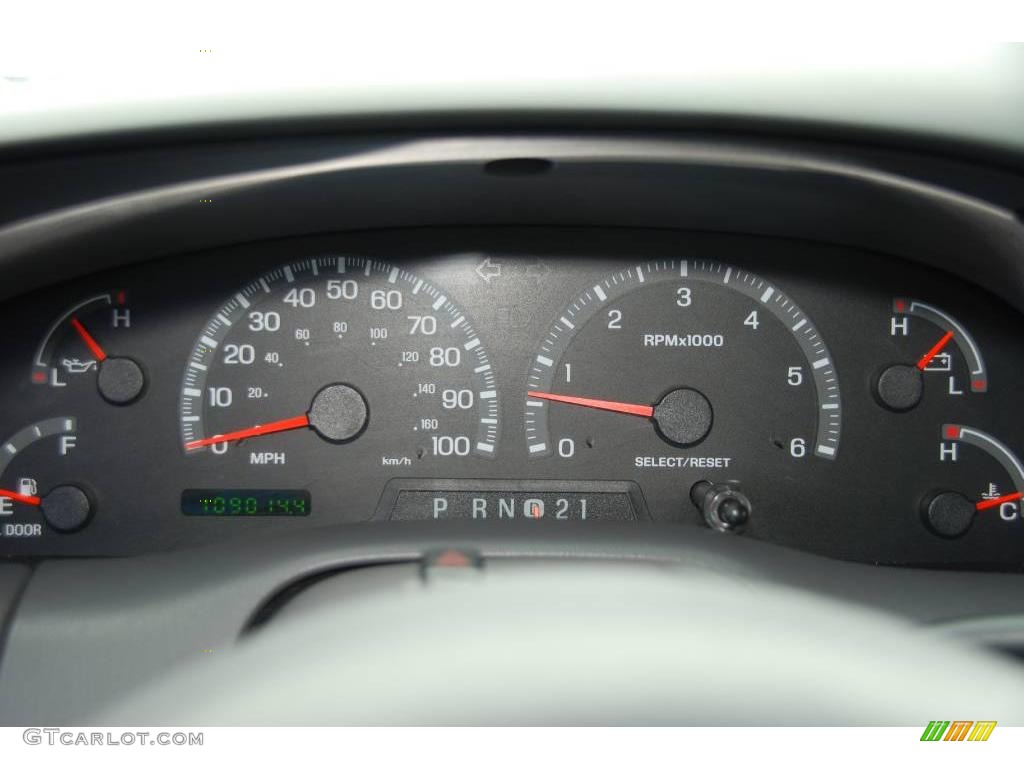 2000 F150 Lariat Extended Cab 4x4 - Black / Medium Graphite photo #14