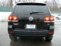 Black Uni - Touareg 2 VR6 Photo No. 4