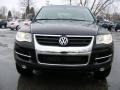 Black Uni - Touareg 2 VR6 Photo No. 5