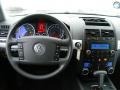 Black Uni - Touareg 2 VR6 Photo No. 11