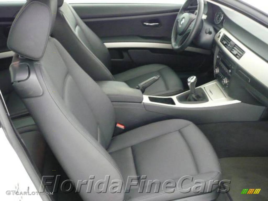 2007 3 Series 328i Coupe - Alpine White / Black photo #13
