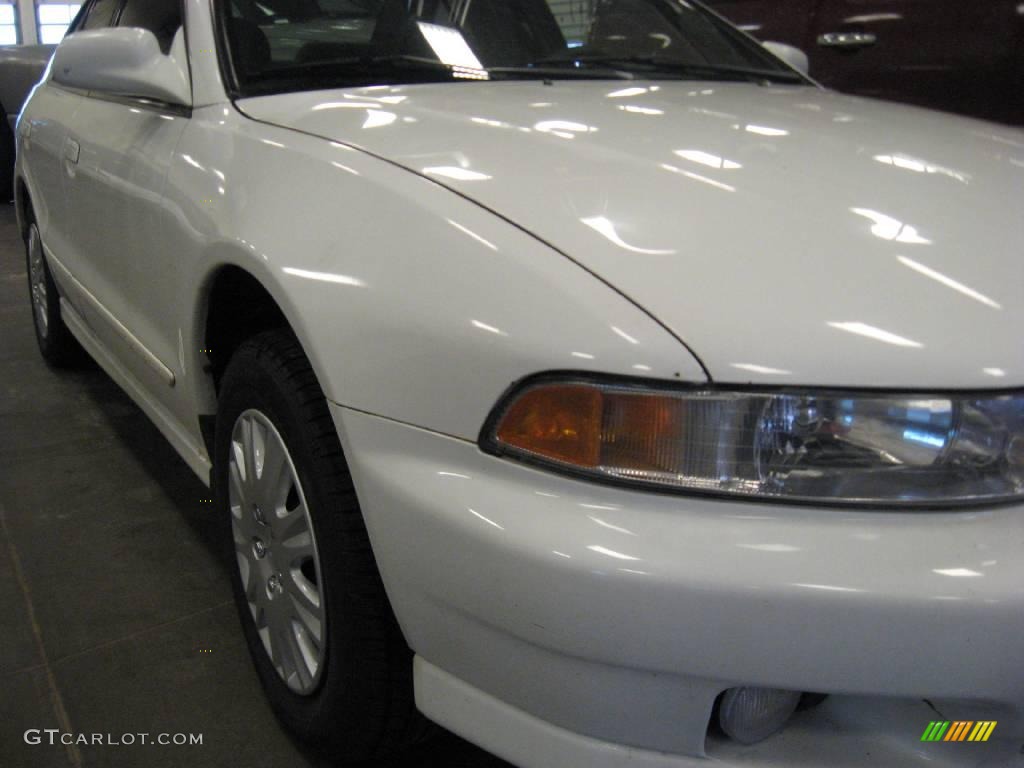 2001 Galant ES - Northstar White / Gray photo #7