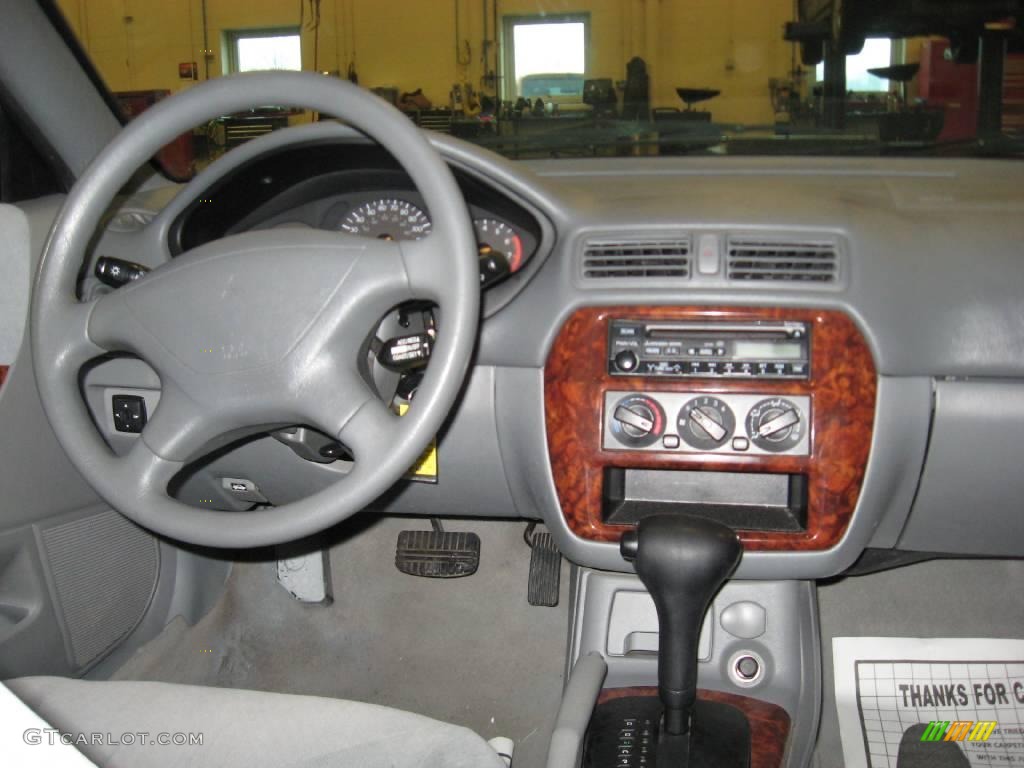 2001 Galant ES - Northstar White / Gray photo #24