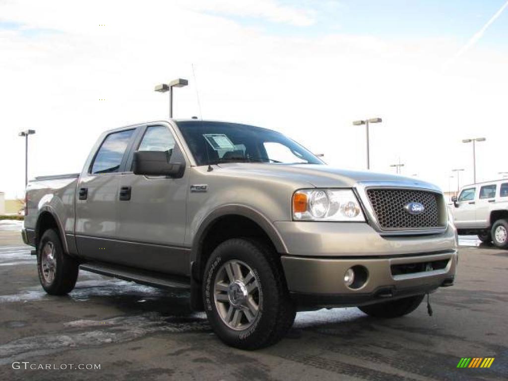 2006 F150 Lariat SuperCrew 4x4 - Silver Metallic / Tan photo #3