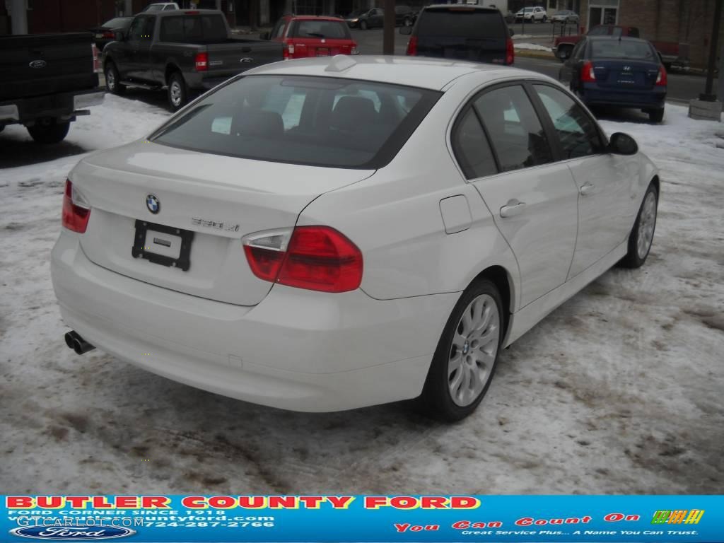 2006 3 Series 330xi Sedan - Alpine White / Grey photo #2