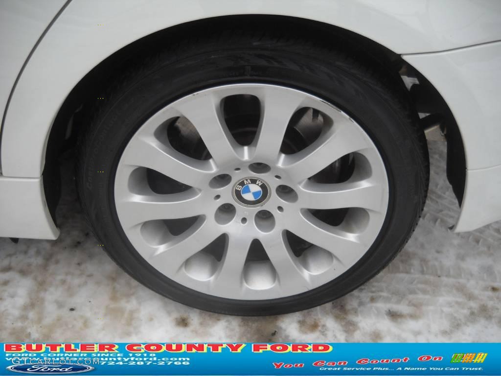 2006 3 Series 330xi Sedan - Alpine White / Grey photo #14