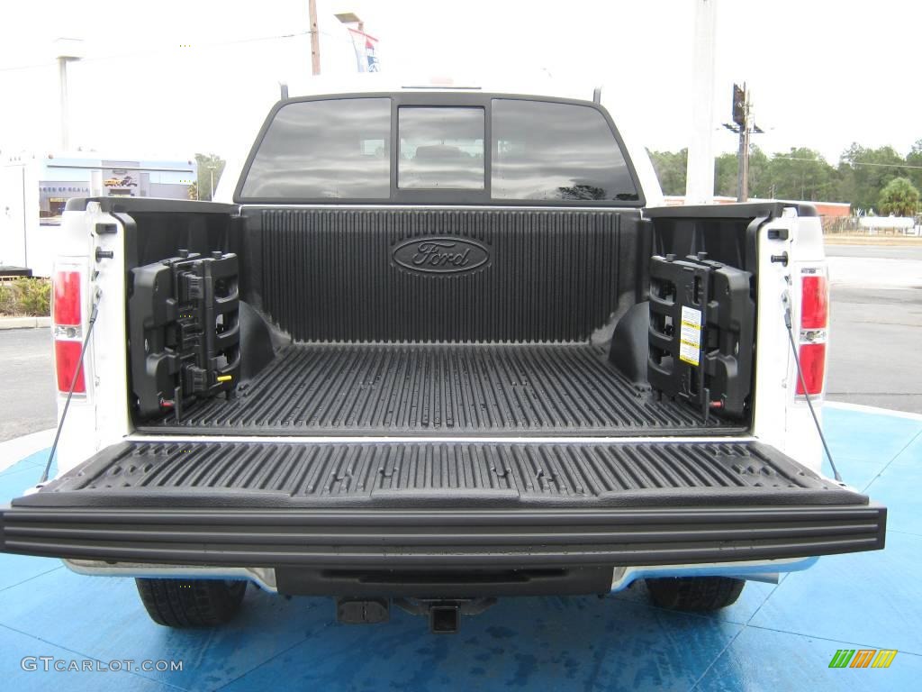 2010 F150 Lariat SuperCrew - Ingot Silver Metallic / Black photo #7