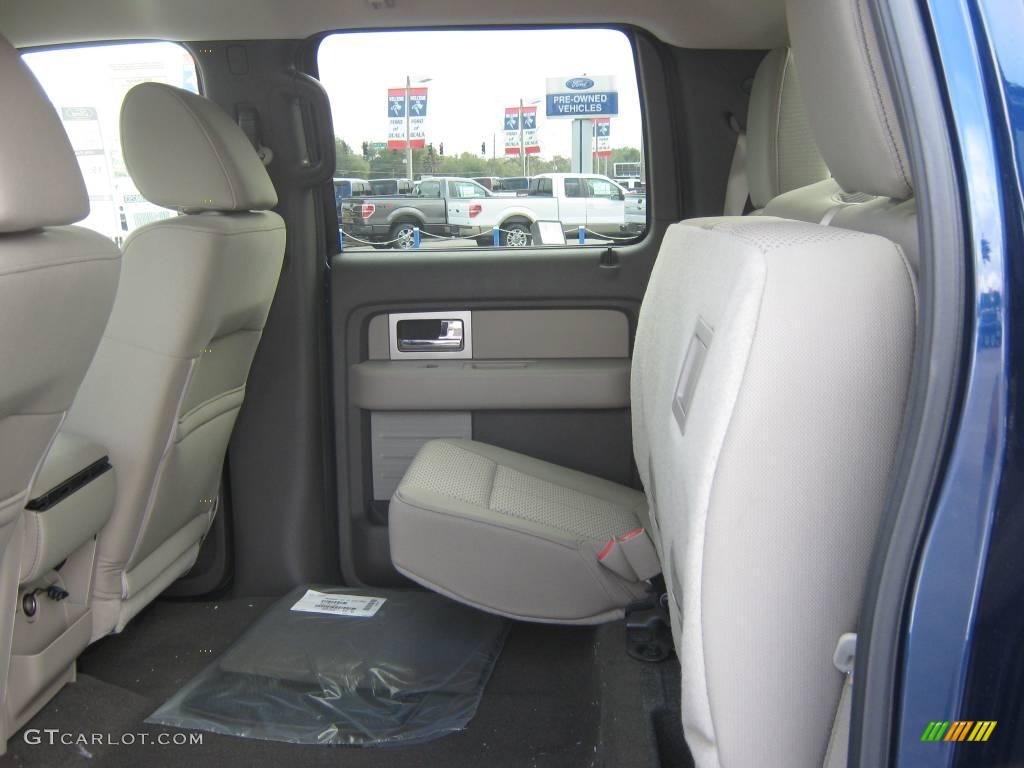 2010 F150 XLT SuperCrew - Dark Blue Pearl Metallic / Medium Stone photo #4