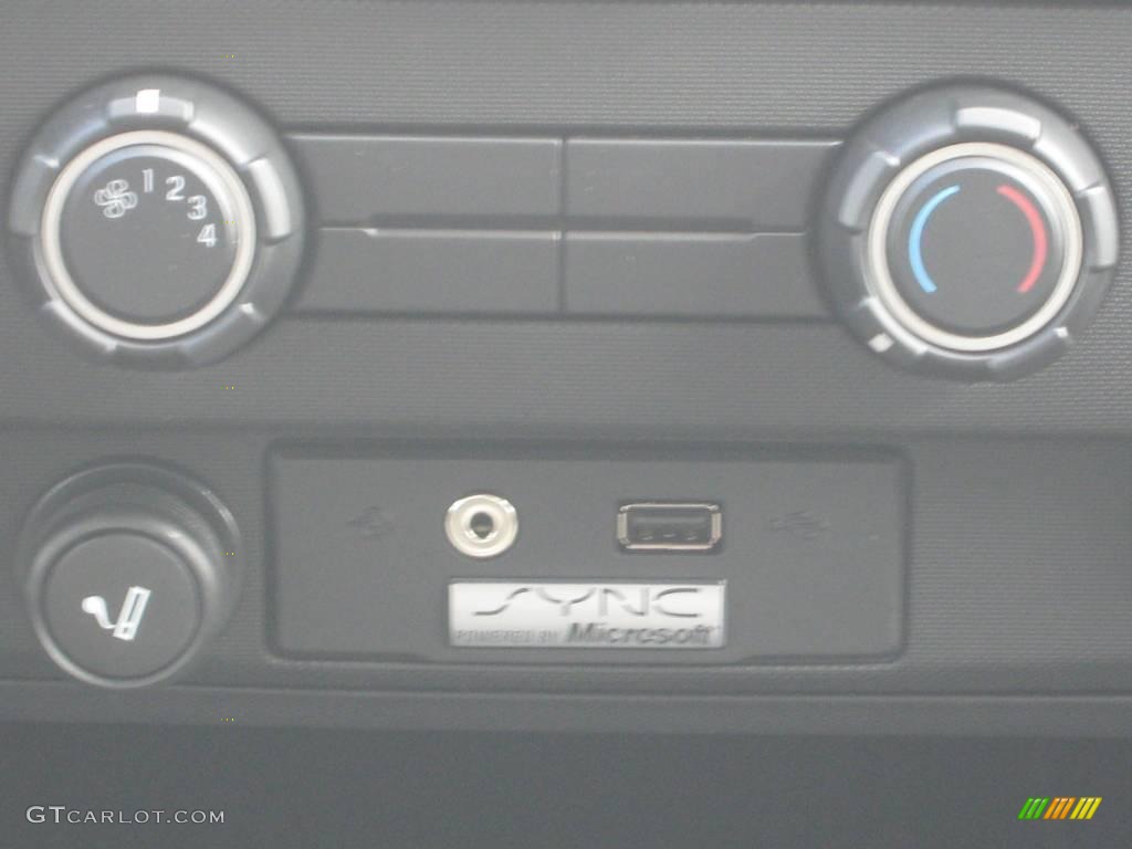 2010 F150 XLT SuperCrew - Dark Blue Pearl Metallic / Medium Stone photo #6