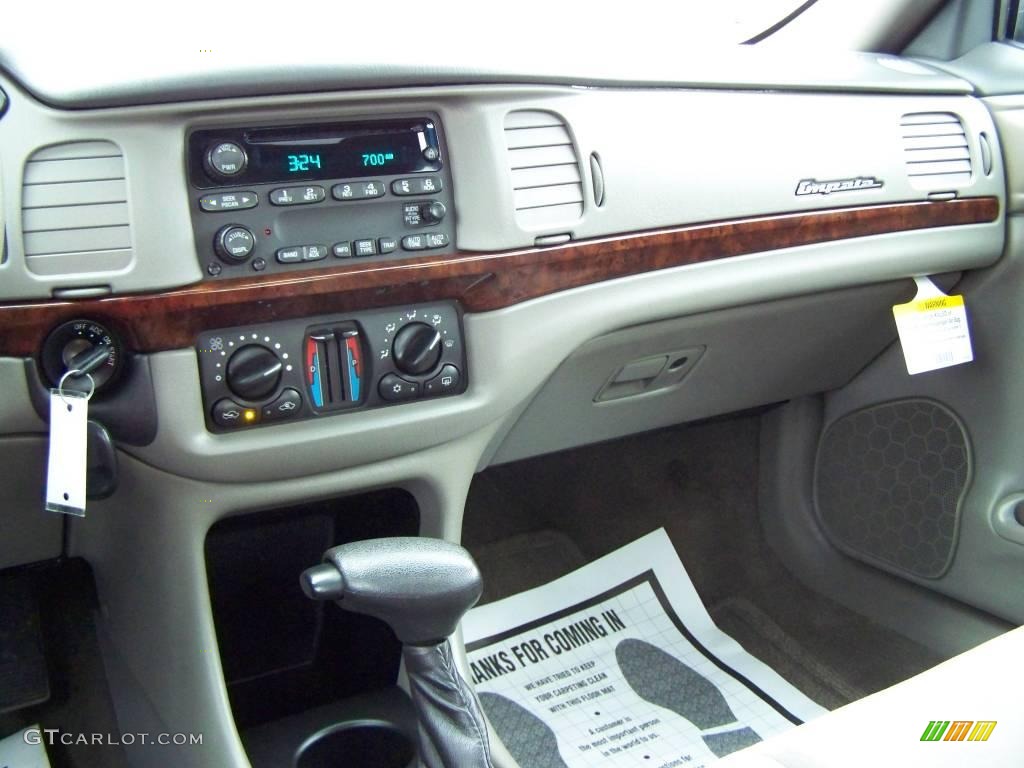2005 Impala LS - Medium Gray Metallic / Medium Gray photo #19