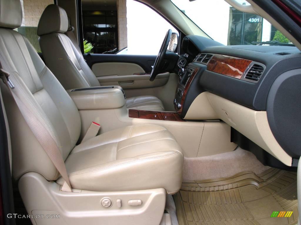 2007 Tahoe LTZ - Sport Red Metallic / Light Cashmere/Ebony photo #17