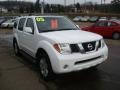 2005 Avalanche White Nissan Pathfinder LE 4x4  photo #6