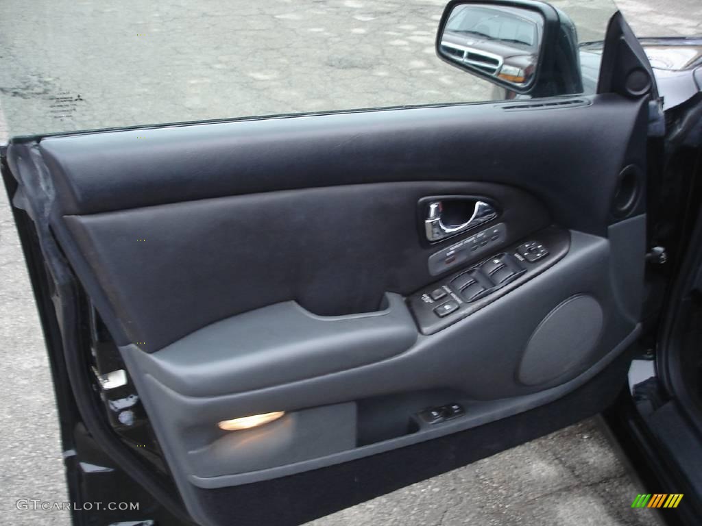 2002 Diamante VR-X - Pendleton Black Pearl / Black/Gray photo #15