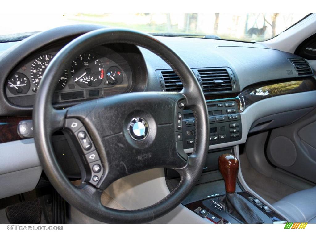 2001 3 Series 325i Sedan - Jet Black / Grey photo #51