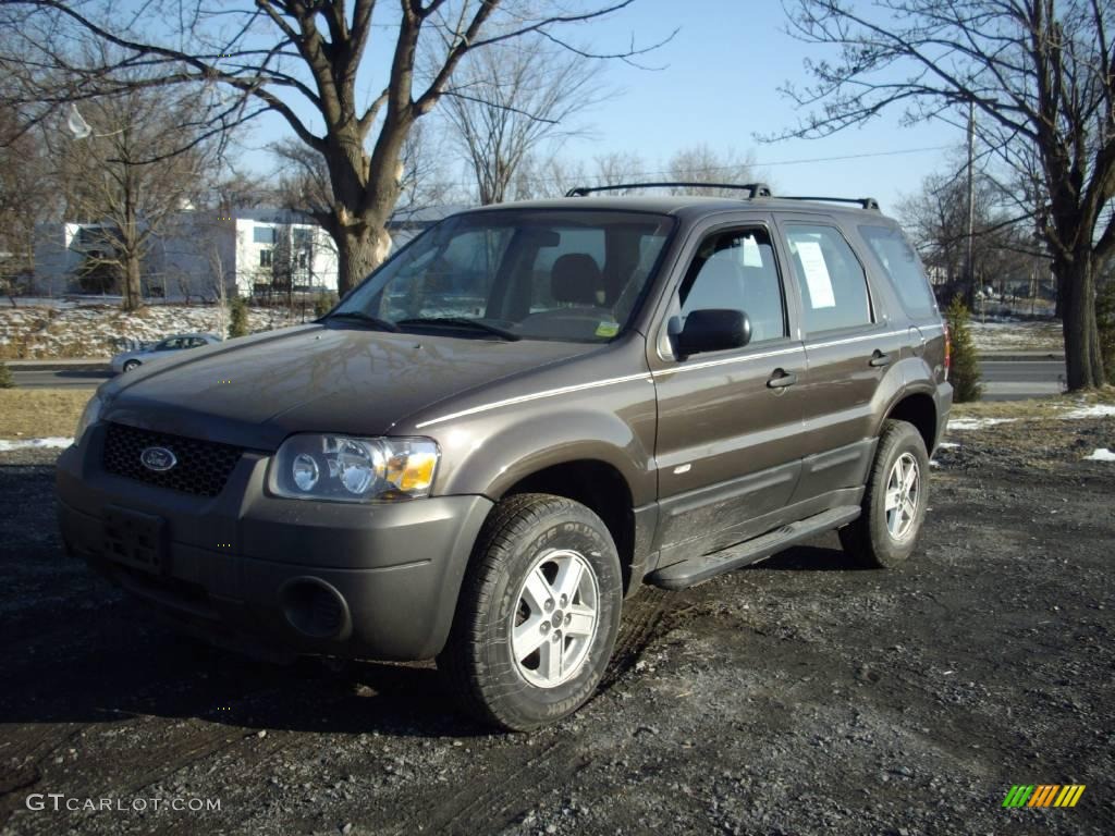 2006 Escape XLS 4WD - Dark Stone Metallic / Medium/Dark Flint photo #1
