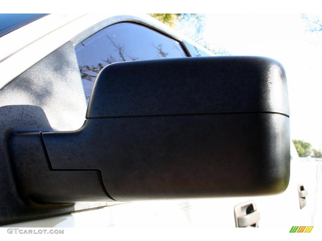 2004 F150 Lariat SuperCrew 4x4 - Oxford White / Black/Medium Flint photo #23