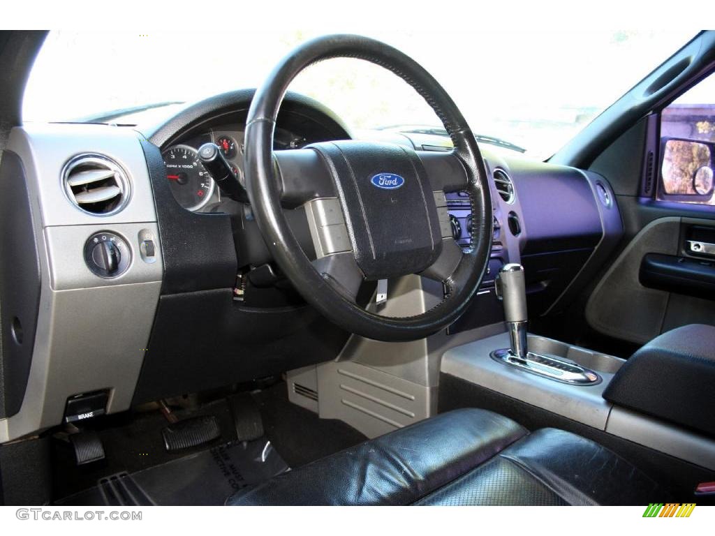 2004 F150 Lariat SuperCrew 4x4 - Oxford White / Black/Medium Flint photo #49