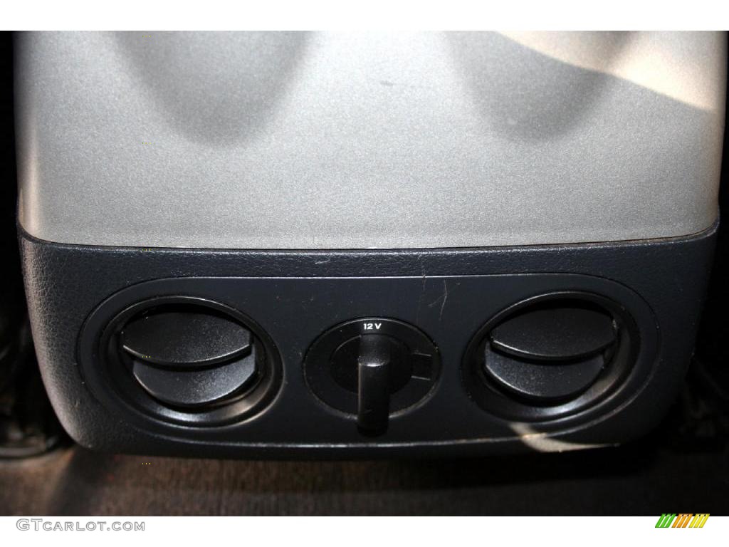2004 F150 Lariat SuperCrew 4x4 - Oxford White / Black/Medium Flint photo #55
