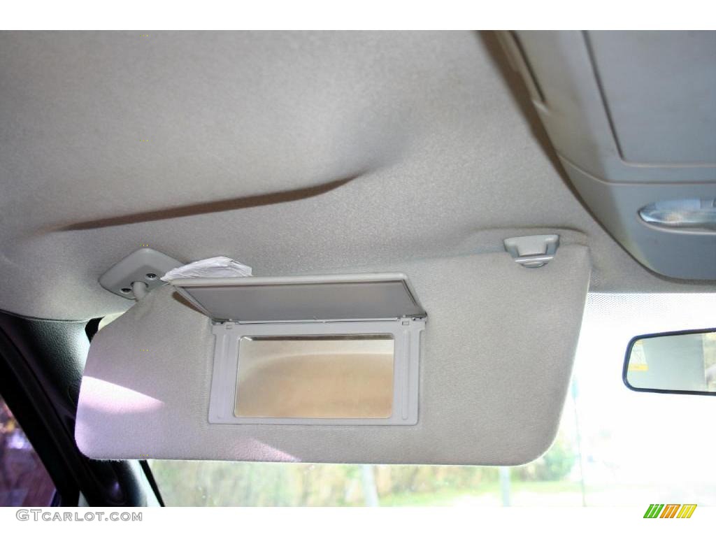 2004 F150 Lariat SuperCrew 4x4 - Oxford White / Black/Medium Flint photo #65