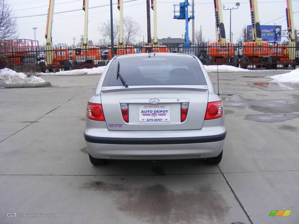 2006 Elantra GT Hatchback - Sterling Silver / Gray photo #7