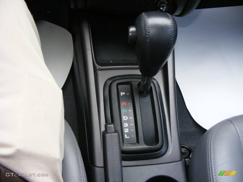 2006 Elantra GT Hatchback - Sterling Silver / Gray photo #12