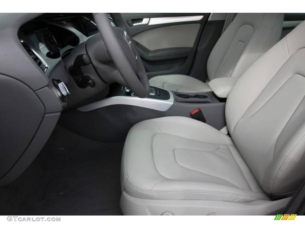Light Gray Interior 2010 Audi A4 2.0T Sedan Photo #24918039