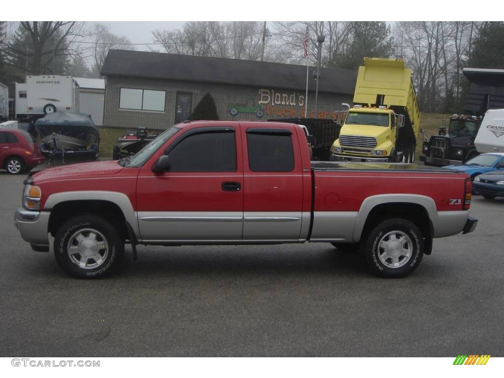 2005 Sierra 1500 SLE Extended Cab 4x4 - Fire Red / Dark Pewter photo #2