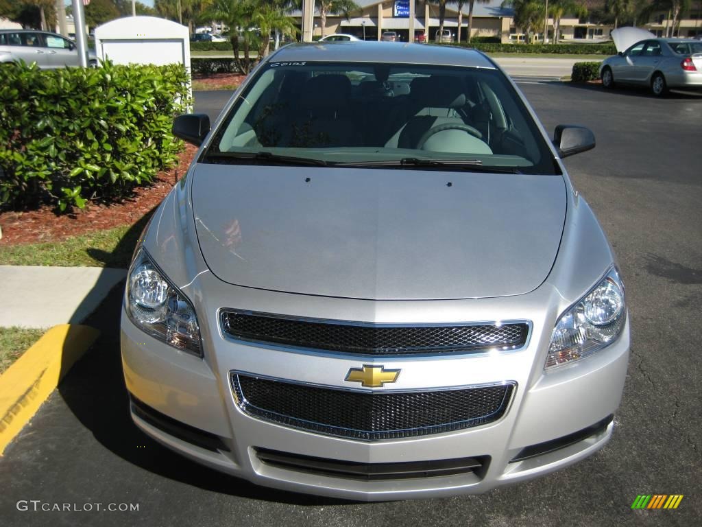 2010 Malibu LS Sedan - Silver Ice Metallic / Titanium photo #2