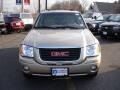 2004 Sand Beige Metallic GMC Envoy SLE 4x4  photo #2