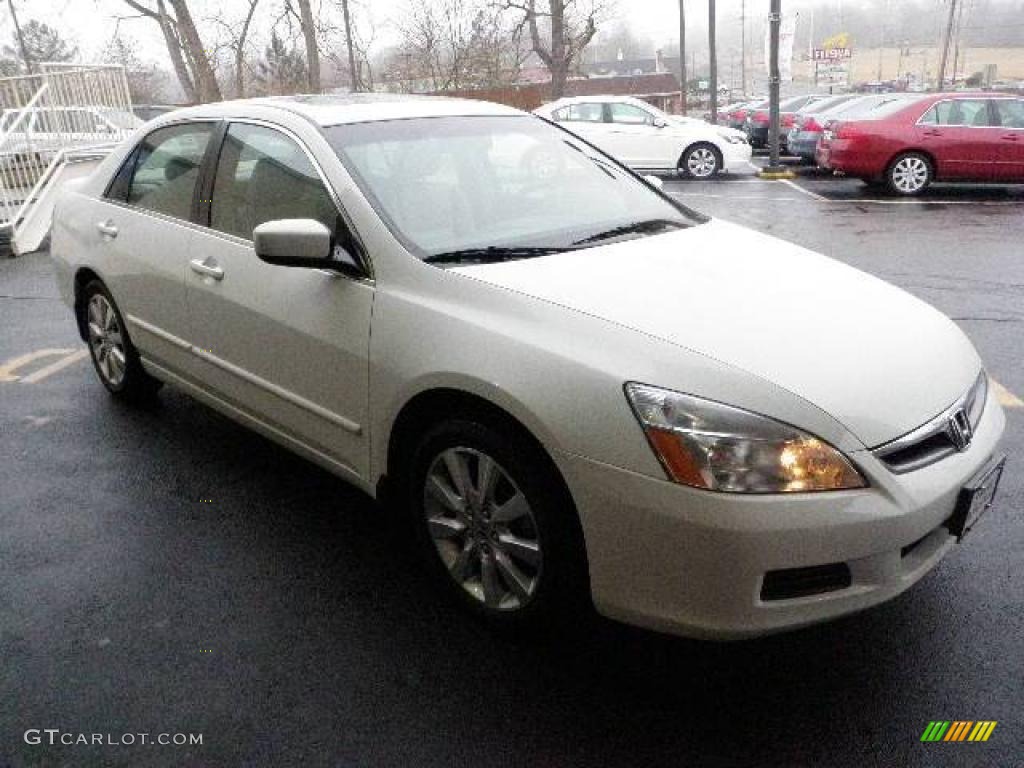 2007 Accord EX-L V6 Sedan - Taffeta White / Ivory photo #6