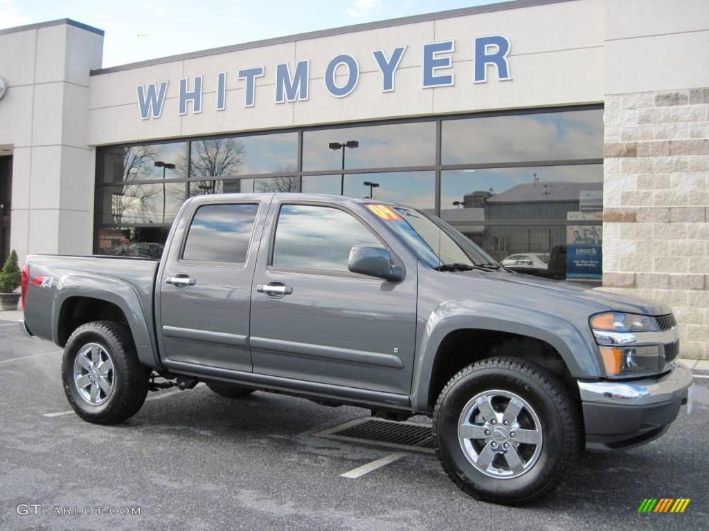 Dark Gray Metallic Chevrolet Colorado