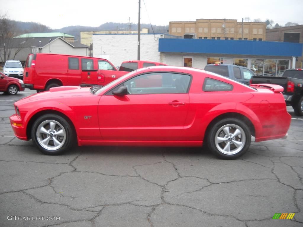 2007 Mustang GT Premium Coupe - Torch Red / Dark Charcoal photo #5