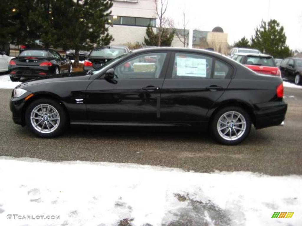 2010 3 Series 328i xDrive Sedan - Black Sapphire Metallic / Saddle Brown Dakota Leather photo #2