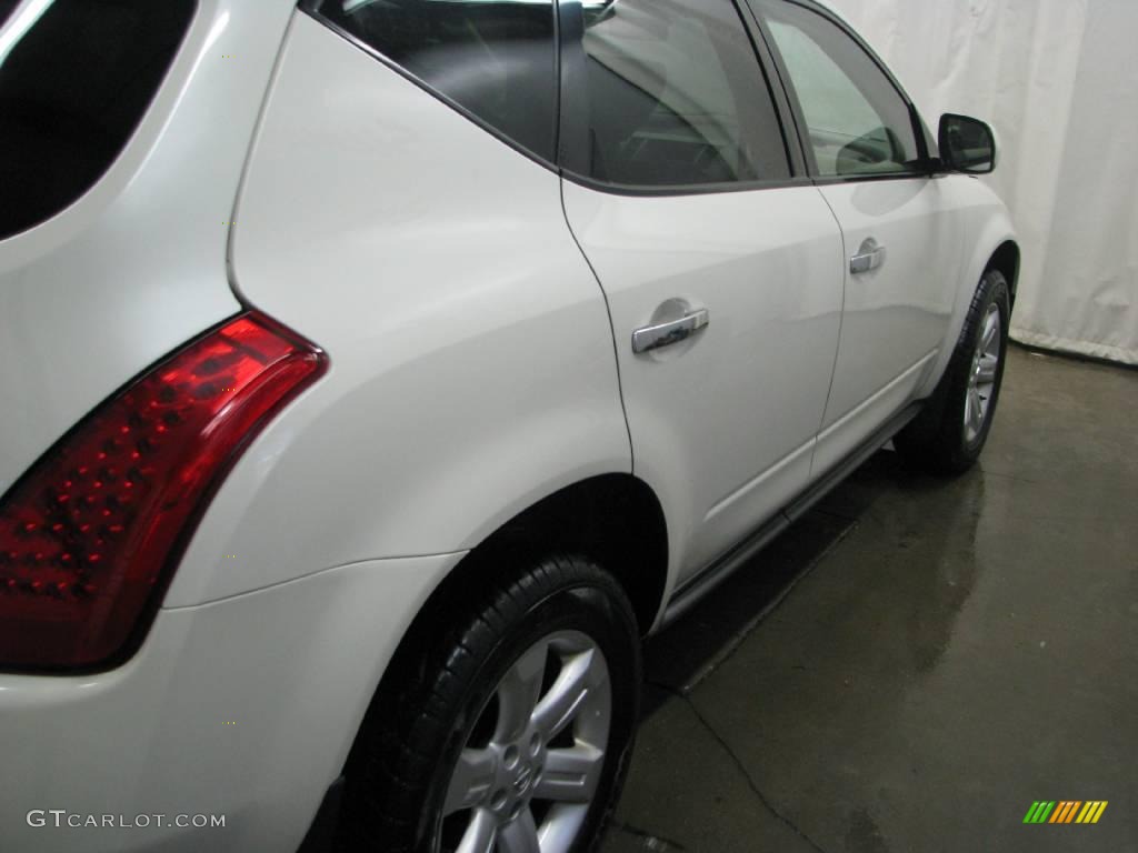 2006 Murano S AWD - Glacier Pearl / Cafe Latte photo #21