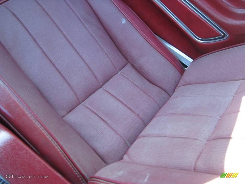 1968 Corvette Convertible - Polar White / Red photo #14