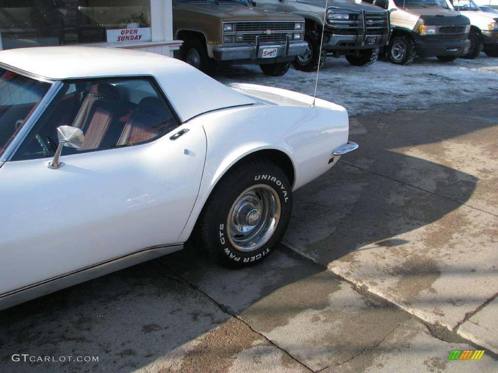 1968 Corvette Convertible - Polar White / Red photo #15