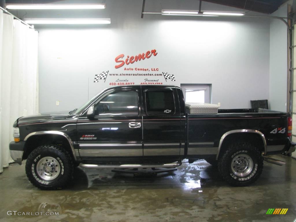 2001 Silverado 2500HD LS Extended Cab 4x4 - Onyx Black / Graphite photo #1