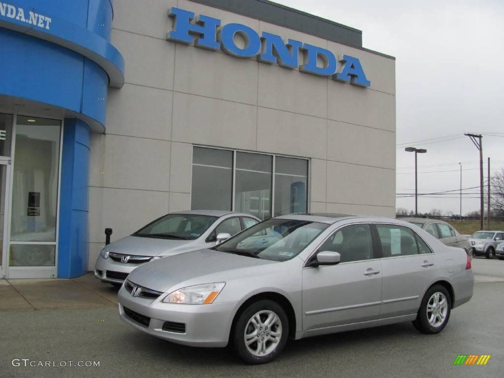 Alabaster Silver Metallic Honda Accord