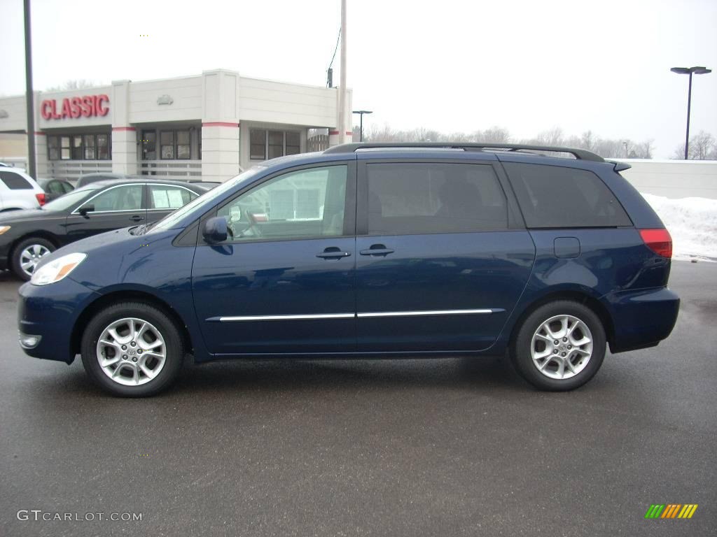 2004 Sienna XLE Limited - Stratosphere Mica / Stone Gray photo #3