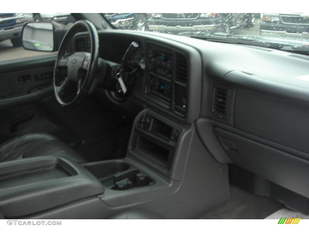 2003 Silverado 1500 LT Extended Cab 4x4 - Black / Dark Charcoal photo #28