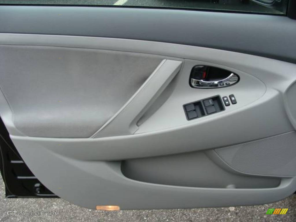 2007 Camry CE - Black / Ash photo #6