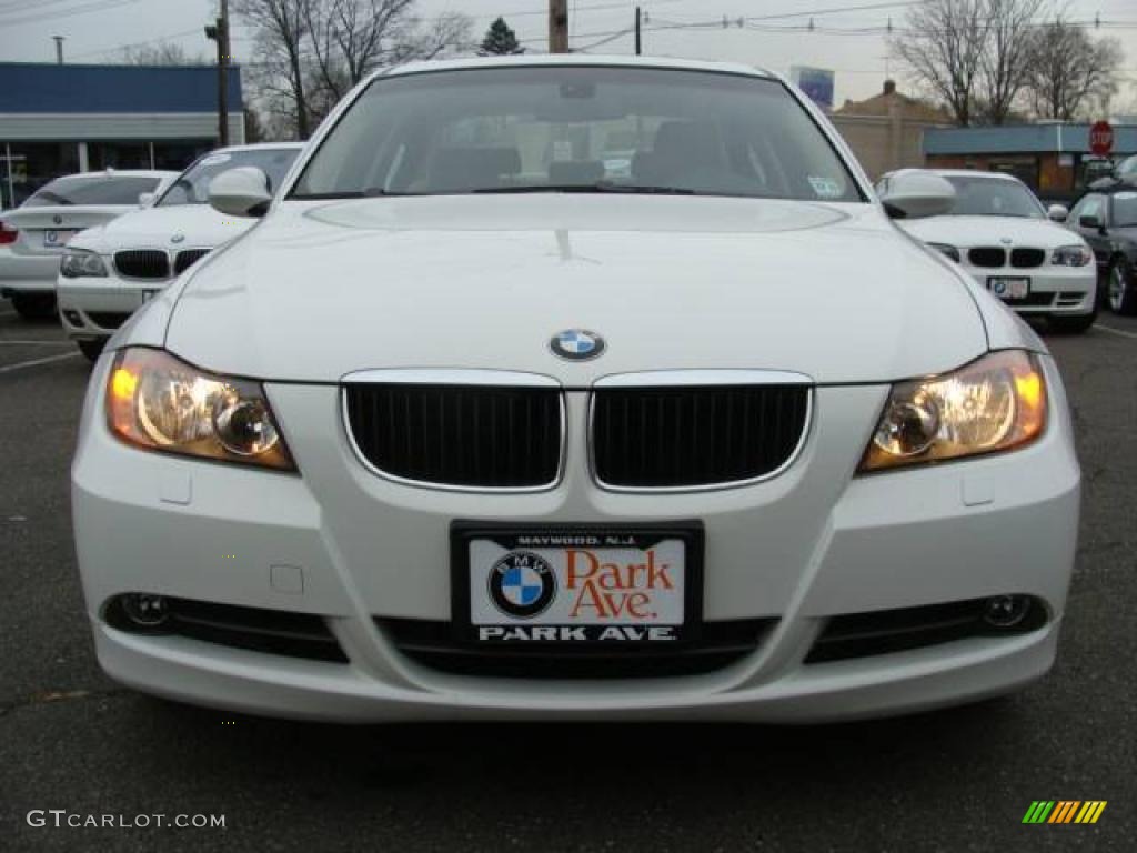 2008 3 Series 328xi Sedan - Alpine White / Beige photo #3