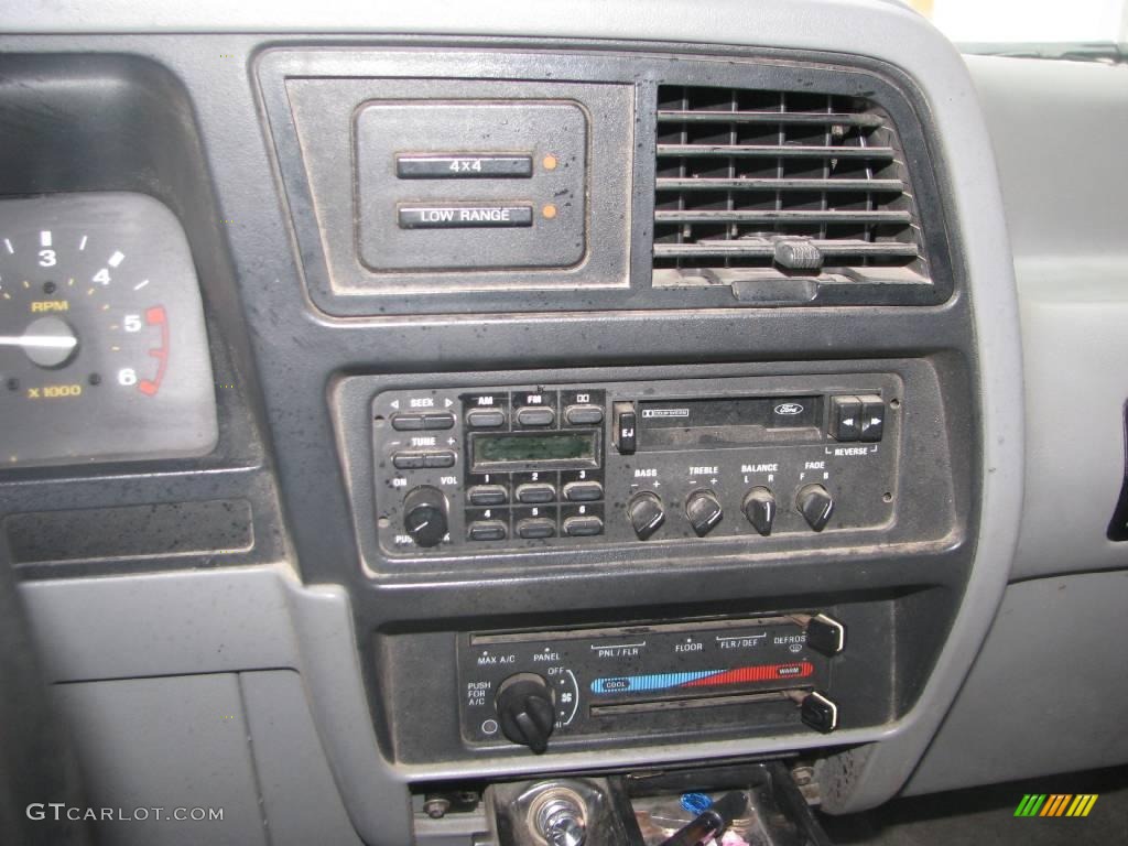 1991 Ranger XLT Extended Cab 4x4 - Light Crystal Blue Pearl Metallic / Grey photo #12