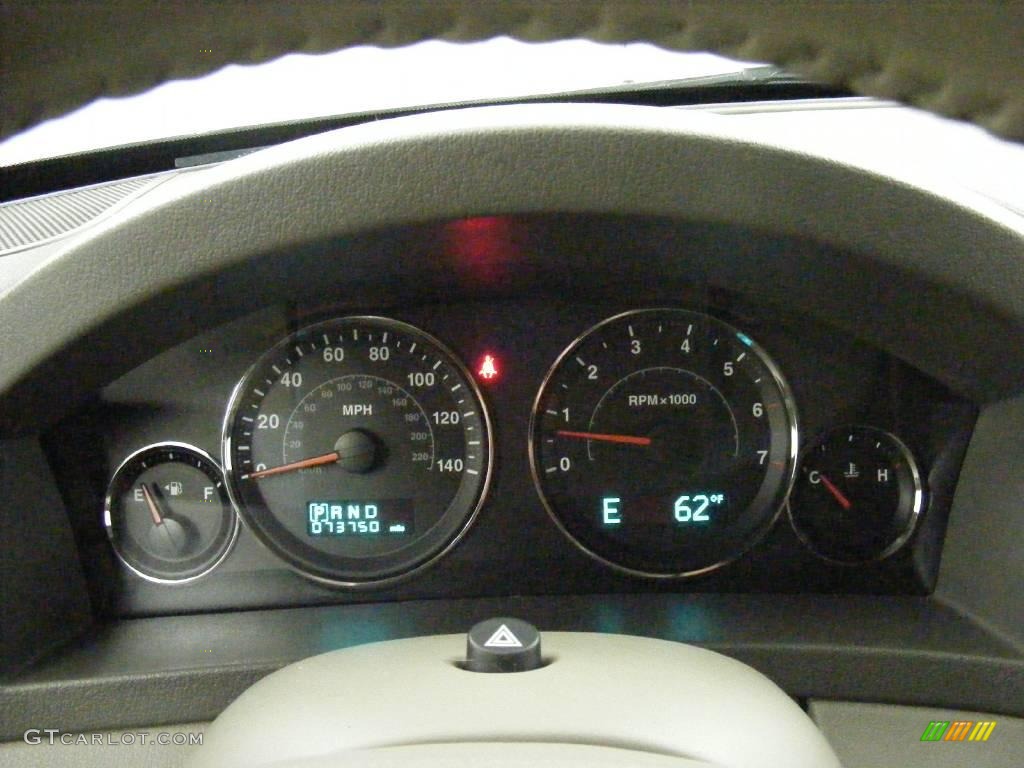 2005 Grand Cherokee Limited 4x4 - Deep Beryl Green Pearl / Dark Khaki/Light Graystone photo #7