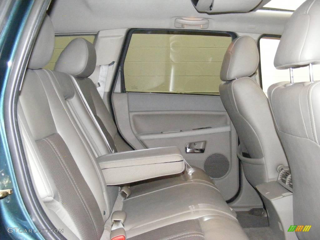 2005 Grand Cherokee Limited 4x4 - Deep Beryl Green Pearl / Dark Khaki/Light Graystone photo #20