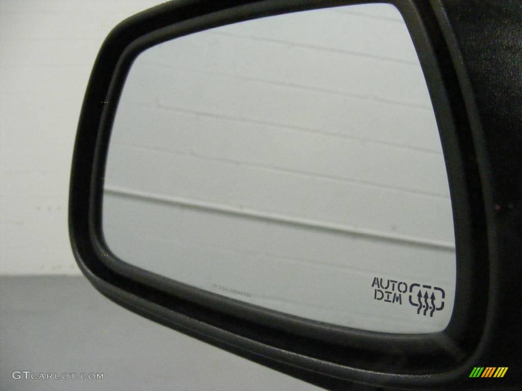 2005 Grand Cherokee Limited 4x4 - Deep Beryl Green Pearl / Dark Khaki/Light Graystone photo #39