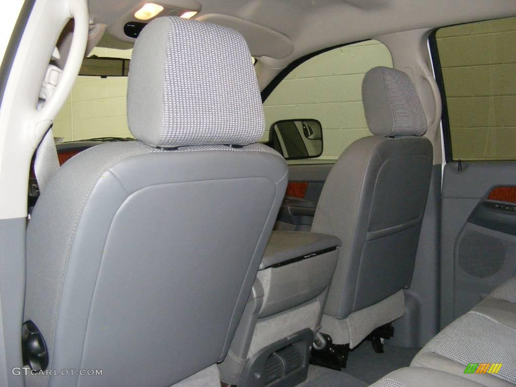 2006 Ram 2500 SLT Mega Cab - Bright White / Medium Slate Gray photo #13